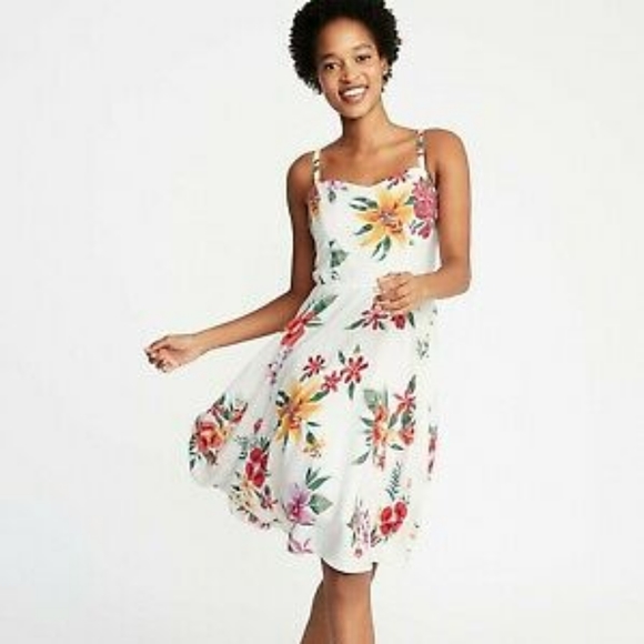 Old Navy | Dresses | Old Navy White Floral Dress | Poshmark